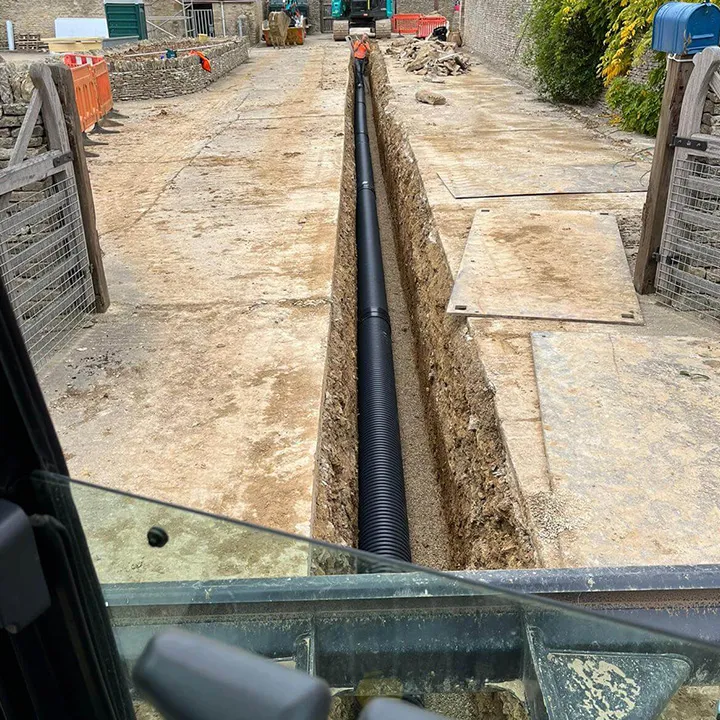 Drainage Black